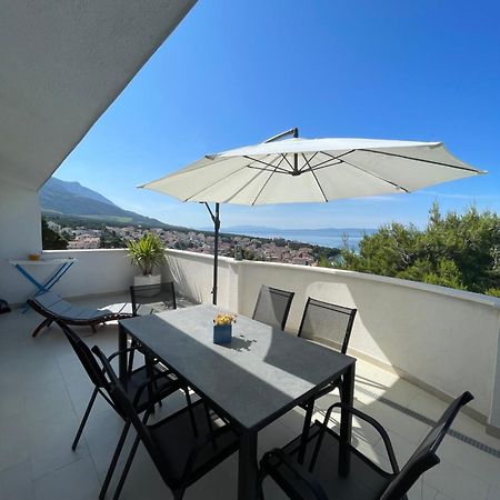 Apartman Mili Baška Voda Exteriér fotografie