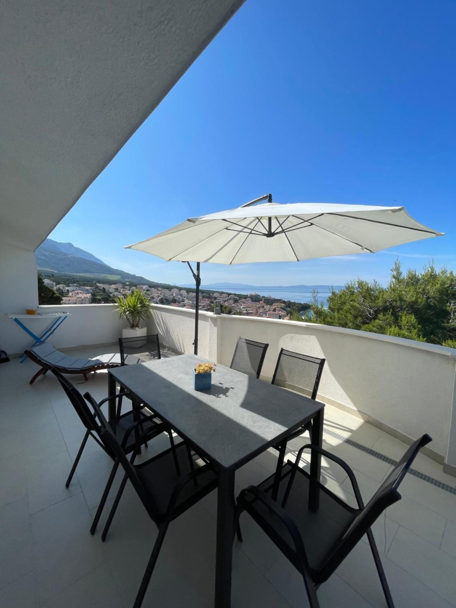 Apartman Mili Baška Voda Exteriér fotografie