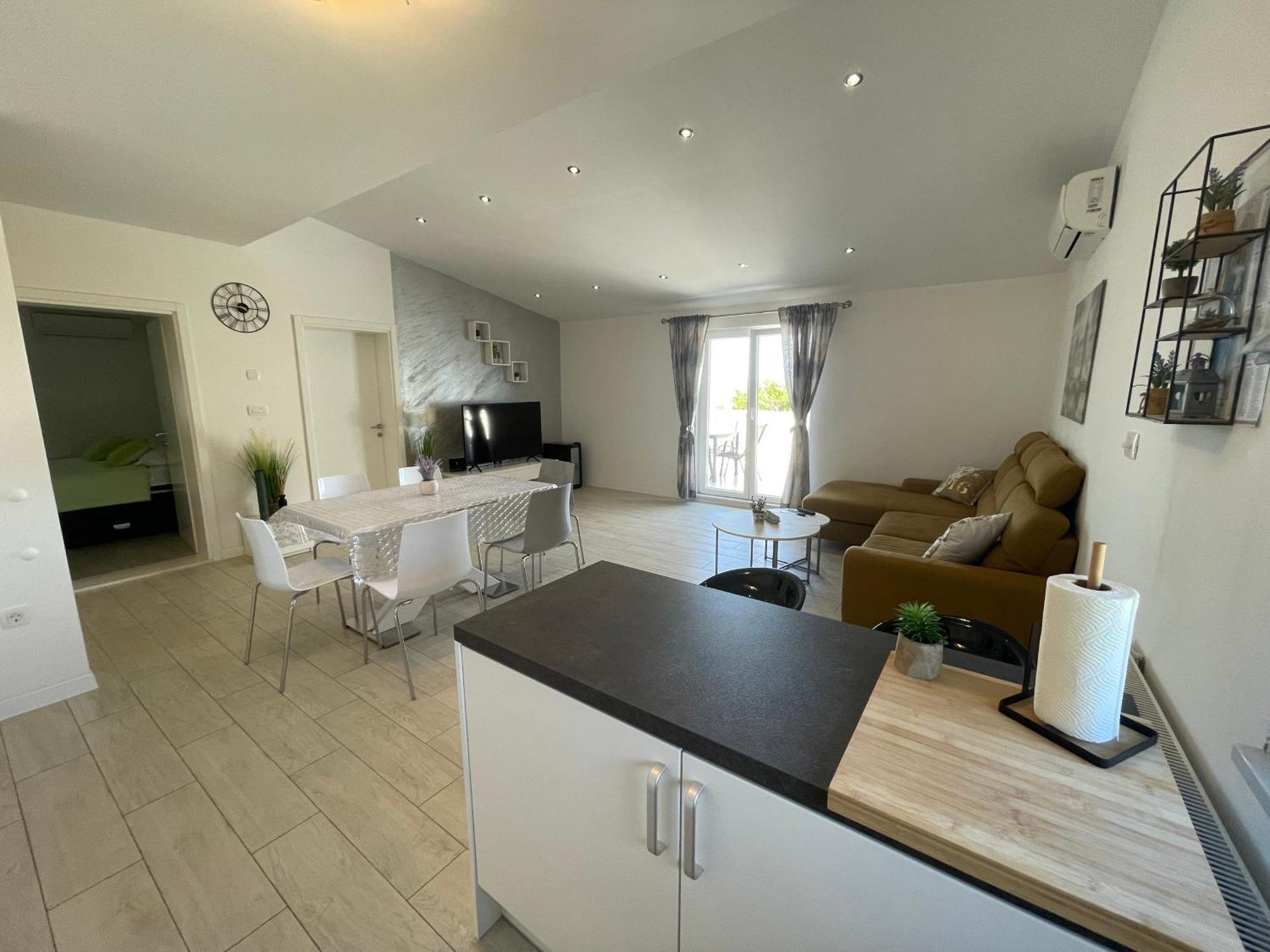 Apartman Mili Baška Voda Exteriér fotografie